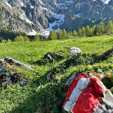 Ursus Hinterthal アパート