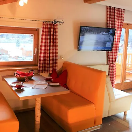 Ursus Hinterthal Apartment *